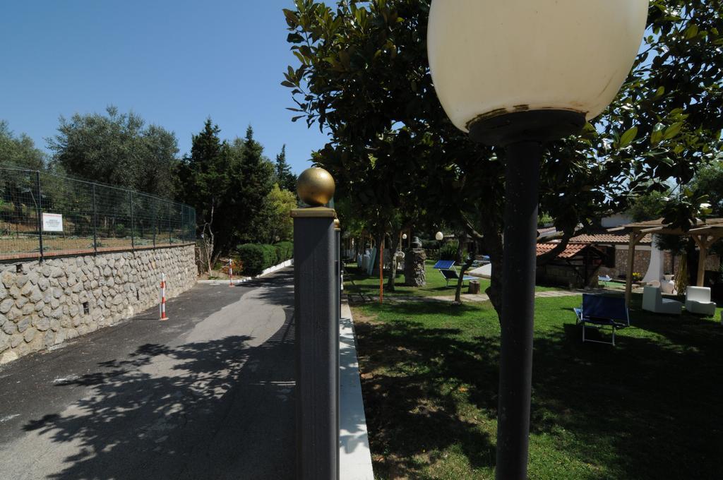Relais Il Frantoio Aparthotel Massa Lubrense Exteriör bild