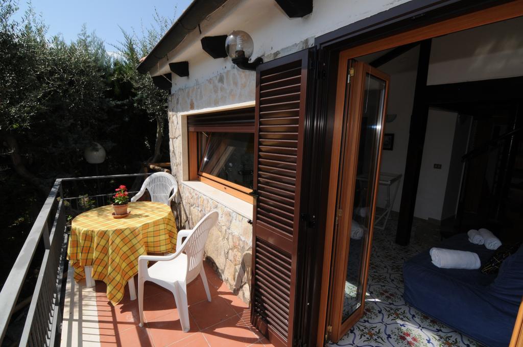 Relais Il Frantoio Aparthotel Massa Lubrense Exteriör bild