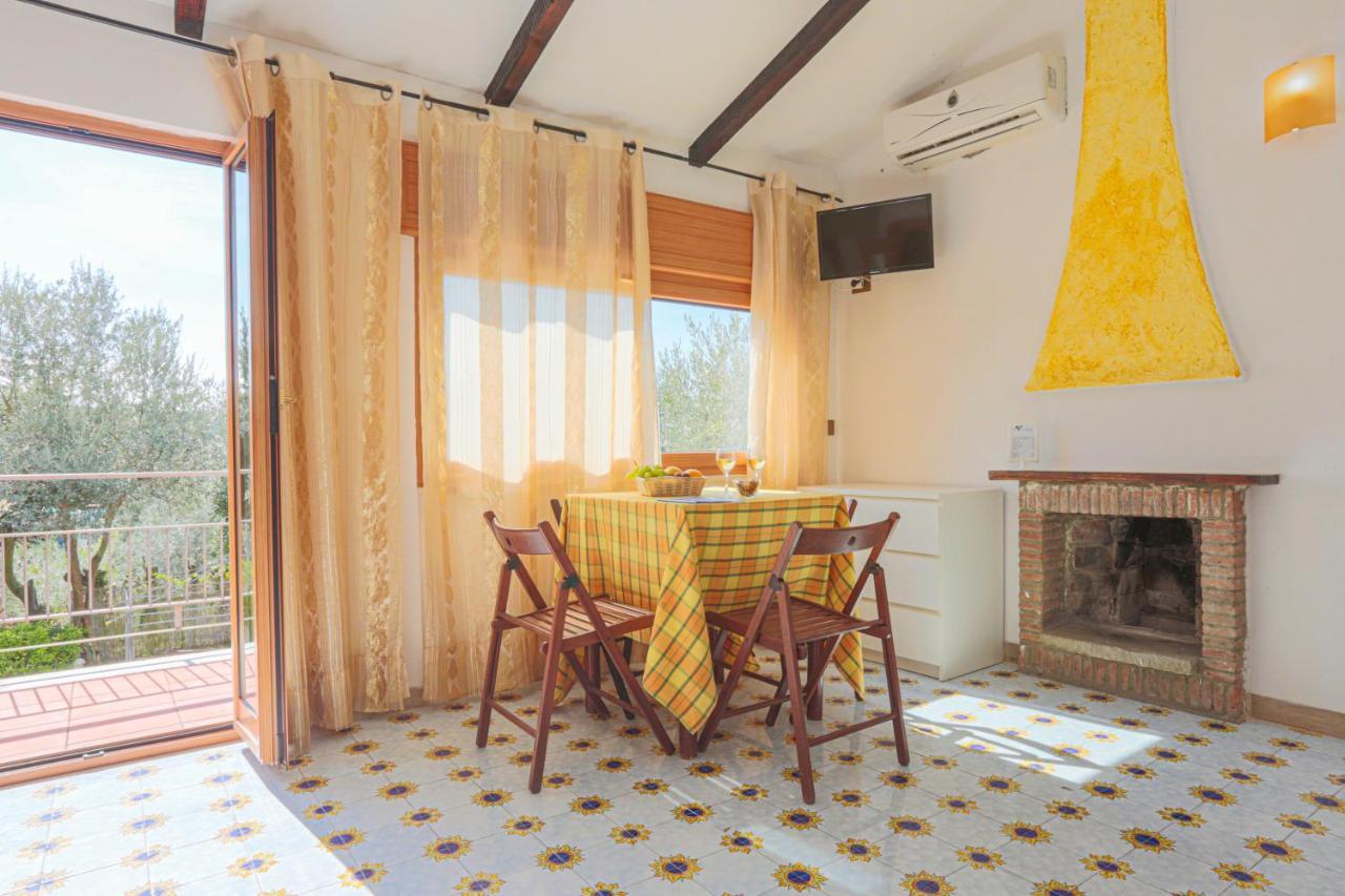 Relais Il Frantoio Aparthotel Massa Lubrense Exteriör bild